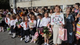 Децата тогава и сега