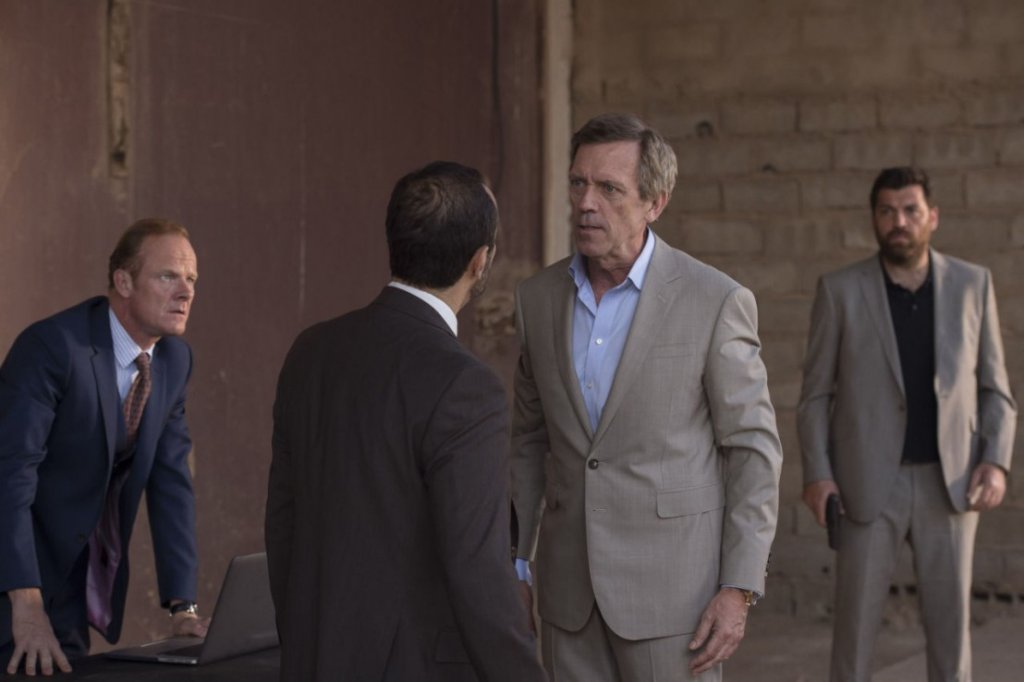 The night manager: Героят на Хю Лори (Ричард Рупър) търгува с оръжия, а сделките се изпират през България и Кипър.