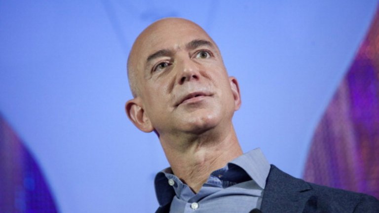 Тръмп твърди, че Amazon вреди на търговците на дребно