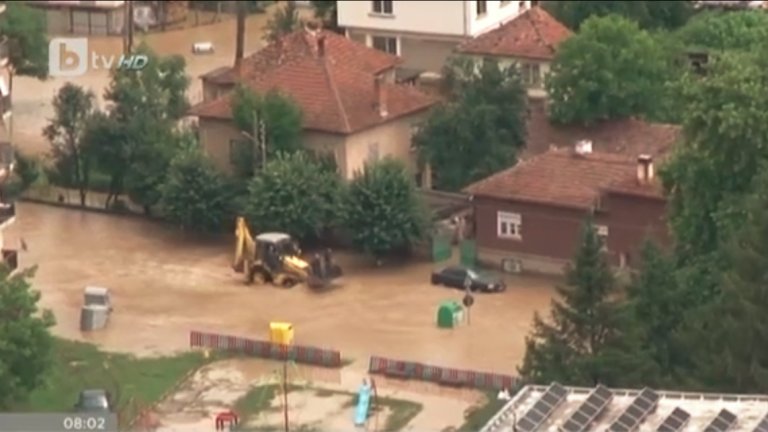 Мъж е починал от токов удар в град Роман