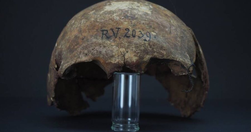 worlds-oldest-plague-victim