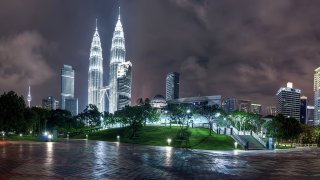 Cities_Skyscrapers_Singapore_042358_