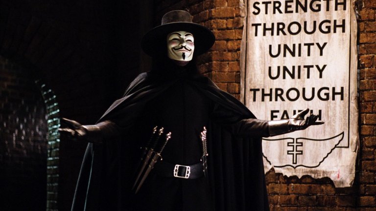V for Vendetta 
Антиутопията на Уашовски събира в своите малко над два часа толкова много идеи, че ще е трудно всички те да бъдат изброени. Главният герой е V, просто V – мъж с маска на Гай Фокс, чиято цел е да събори тираничната власт и да раздаде справедливост. 
Огромна част от мотивите във филма идват директно от Оруел – правителство, което нарочно избива народа си; постоянно следене и контрол над гражданите; висшият ешелон на властта и приближените й, които винаги са "по-равни". Заслужава си гледането дори и само заради поредицата от култови реплики, изречени от V, сред които и че "хората не трябва да се страхуват от правителствата си...".