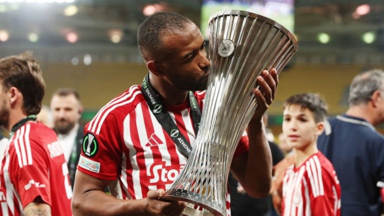 Героят на Олимпиакос счупи рекорд на Роналдо, Бензема и Фалкао