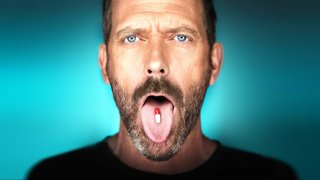 tv-dr-house-hugh-laurie-pills-faces-house-md-1920x1080-wallpaper_www.wallfox_net_93