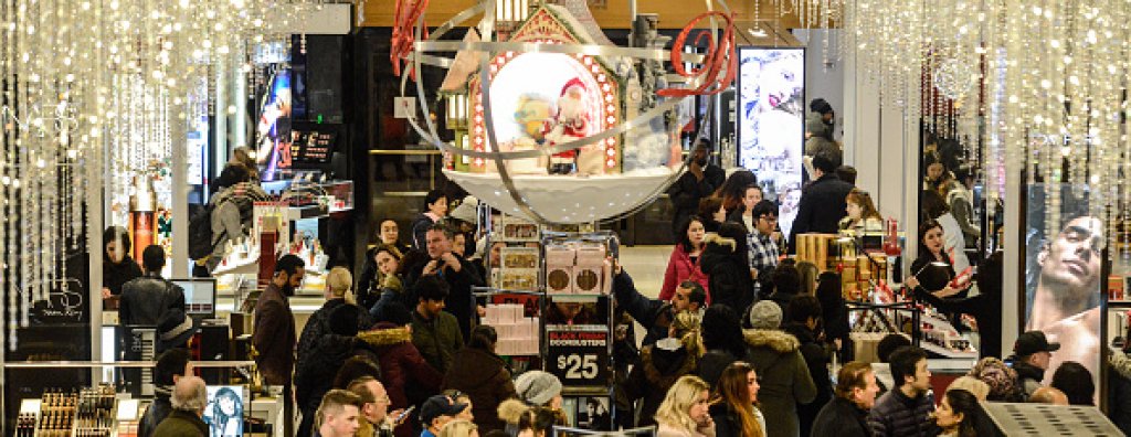 Shoppers Get Early Start To Holiday Shopping On Annual Black Friday