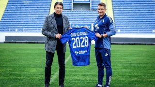 Левски удължи договора на Хулио Веласкес