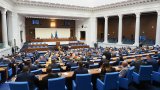 Депутати от "Възраждане" и "ДПС-Ново начало" се сдърпаха заради "Лукойл"