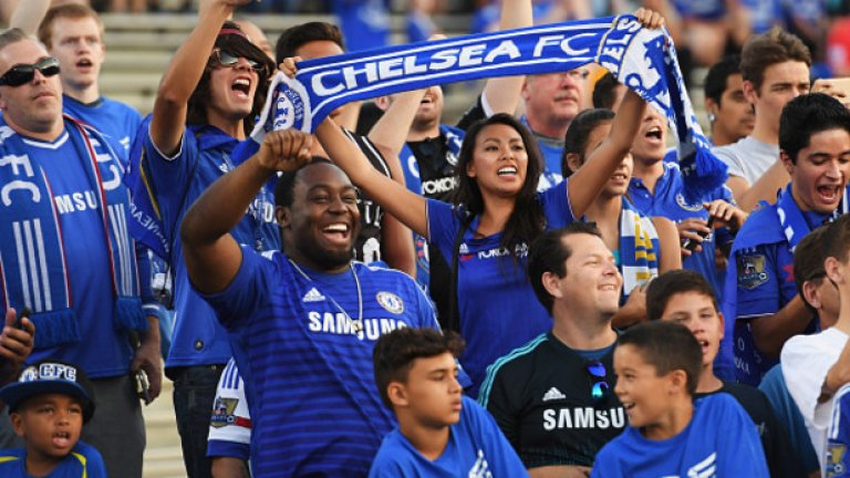 4. Футболът (сокърът) продължава да расте в САЩ
Над 50 000 фенове изгледаха контролата на „Роуз Боул“ в Пасадена, а имайки предвид, че и двата тима излязоха с много от резервите си, това е още един факт за растящия интерес към играта отвъд Океана.