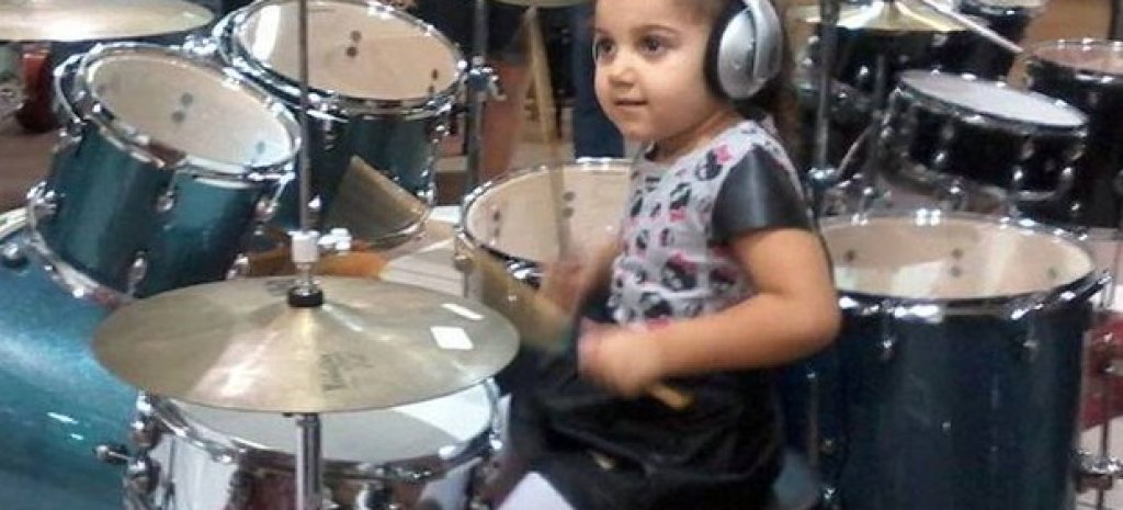 eduarda_henklein_batera
