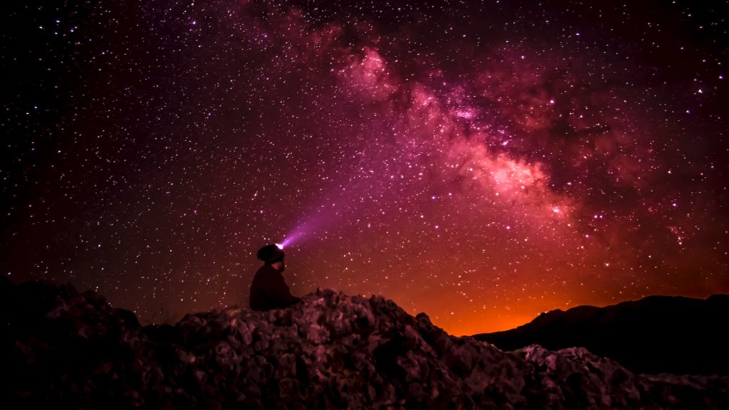 manouchehr-hejazi-QeoXkIesiCo-unsplash