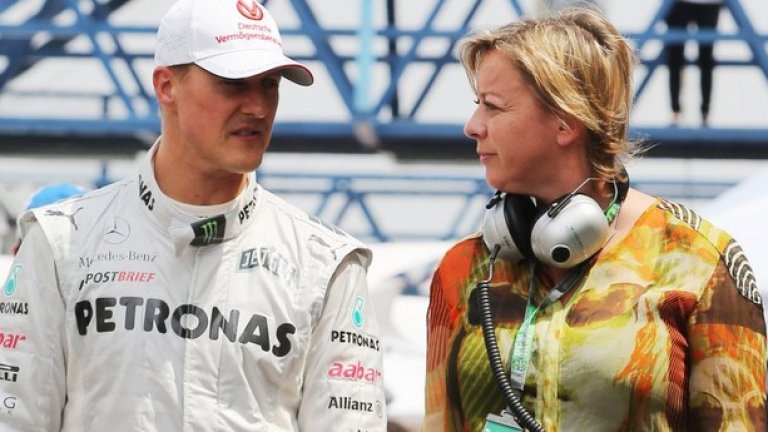 Михаел и Сабине Кем - тя първо беше негов говорител, след това стана негов мениджър