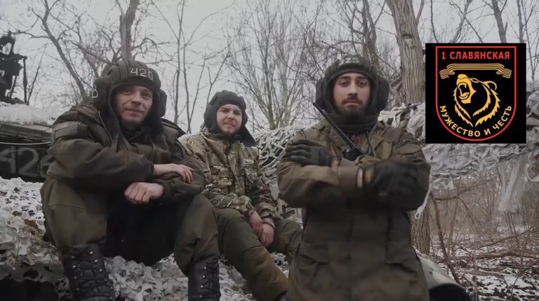 Войници от 1-ва Славянска бригада в промоционално видео за частта.