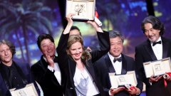 Режисьорката Жюстин Трие е едва третата жена, която печели отличието