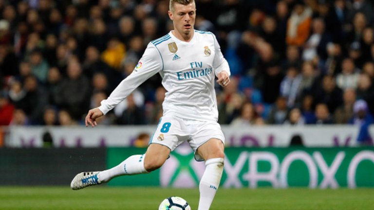 29-годишният халф има 233 мача за клуба, към който се присъедини от Байерн Мюнхен преди пет години.