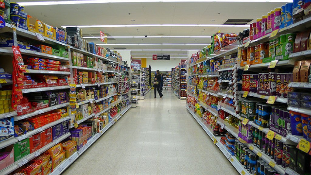 supermarket-aisle-2