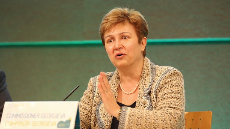 Георгиева беше единодушно одобрена от трите комисии в Европарламента