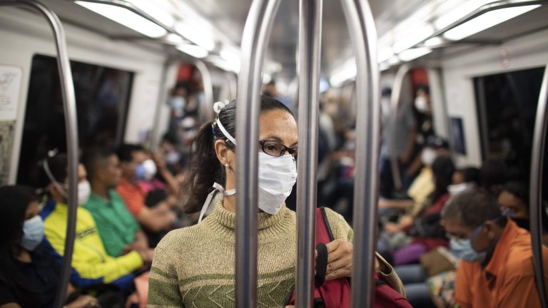 Призивите да си останем вкъщи са хубави, но не всеки може да си ги позволи