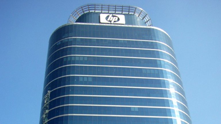 В сделка за $1.2 млрд., Hewlett-Packard оповестиха, че купуват Palm Inc. - създателите на телефоните Pre и Pixi
