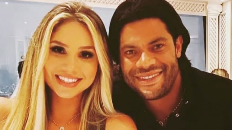 Двамата афишираха връзката си от есента, но бяха близки и преди Хълк да сложи край на 12-годишния си минал брак