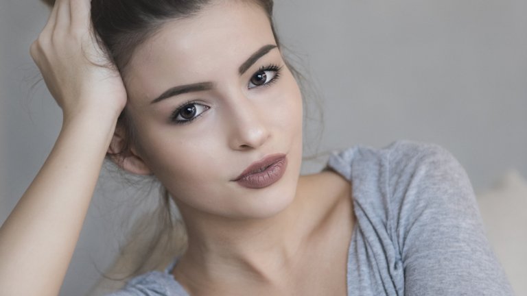 И на онзи годишник определено не съм "момичето с пъпката"