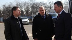 На 16 февруари Пламен Узунов отрече да готви смяна на главния секретар.В същия ден двамата се появиха заедно на церемония по предаването на нови автомобили на специализираните полицейски части.