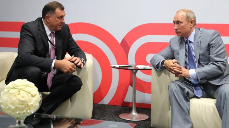Милорад Додик на среща с Владимир Путин през 2018 г. в Сочи