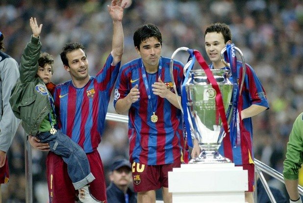 3. Първият трофей в Шампионската лига
Началото на доминацията на Барса в Европа. Франк Рийкард изведе каталунците до втория им трофей в най-престижния европейски клубен турнир през 2006-а. Тогава Барса осъществи обрат срещу Арсенал с голове на Ето`о и Белети.