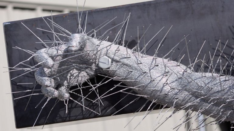 "Как се получава така, че вземаме някои части от библията и казваме, че те са задължителни за спазване - абсолютно и завинаги, а други части могат просто да бъдат игнорирани?