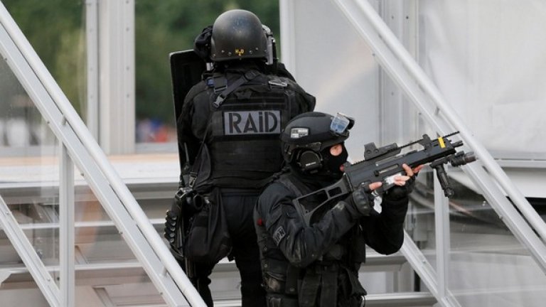 Франция се старае да подсигури безопасността на Евро 2016.