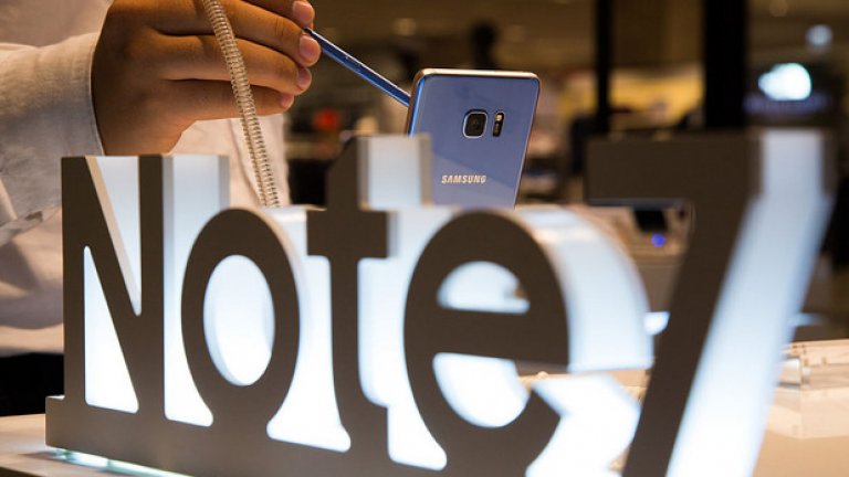 Toва са мерките, които от Samsung предприемат, след като получиха още оплаквания от потребители, че новият модел смартфон се самозапалва и избухва.