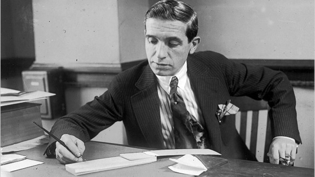 Charles_Ponzi