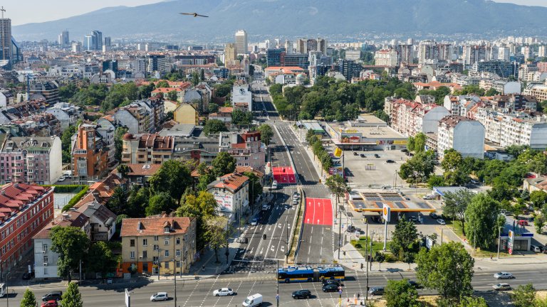 След близо година ремонт