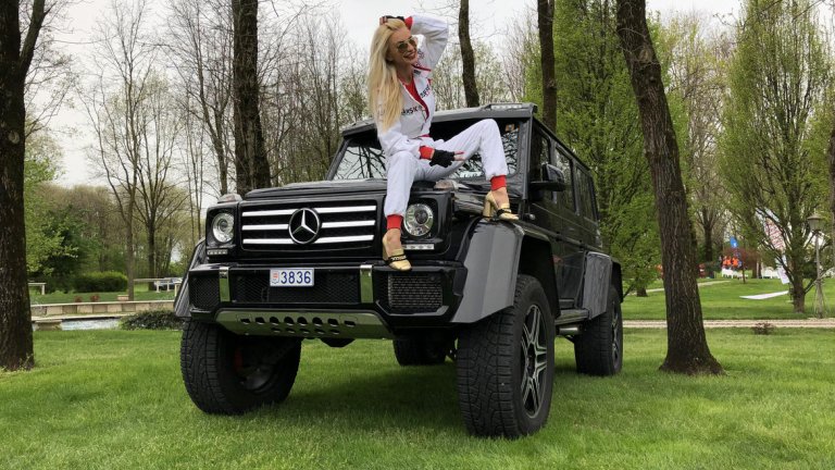 Петя Бертони от Cars&Coffee: Дръж здраво волана, бъди винаги нащрек