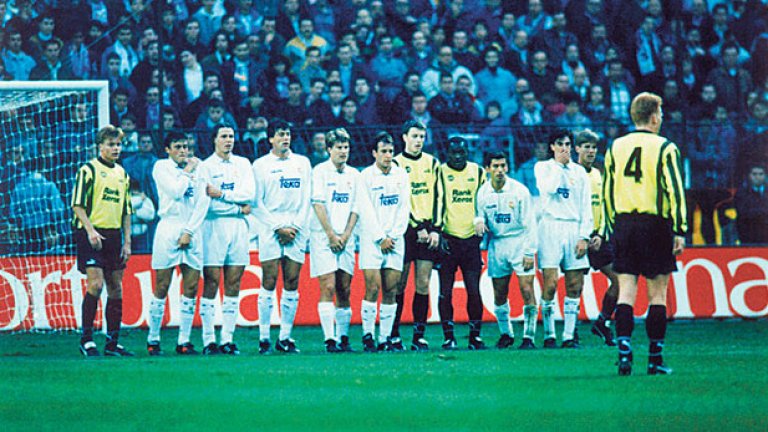 1994-95 г., Купа на УЕФА: Одензе - Реал 2:3 и 2:0. Датчаните губят у дома с 2:3 с късен гол на Михаел Лаудруп и нямат никакви надежди за гостуването на колоса. Но в последните 15 минути Одензе смразява "Бернабеу" с два гола на Мортен Бисгаард и за първи и единствен път в историята си Реал отпада, след като е бил като гост в първия мач.