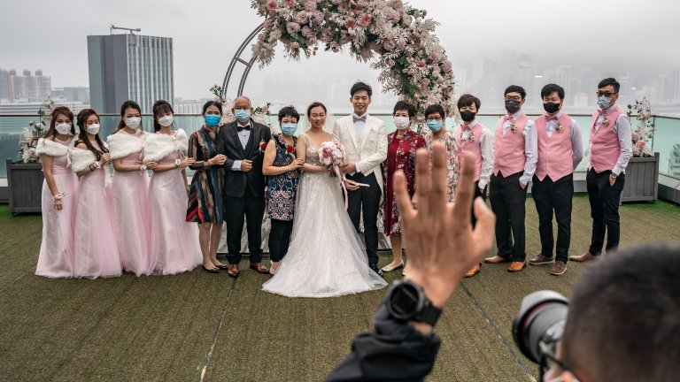 Тази работа крие и рискове от алкохолно натравяне и тормоз