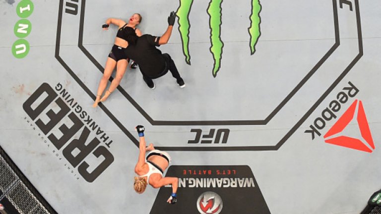Нокаутът на Холи Холм срещу Ронда Раузи на UFC 193 в Австралия през ноември 2015 г.