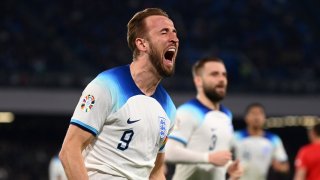 Хари Кейн стана №1, Англия изстрада победата в Неапол