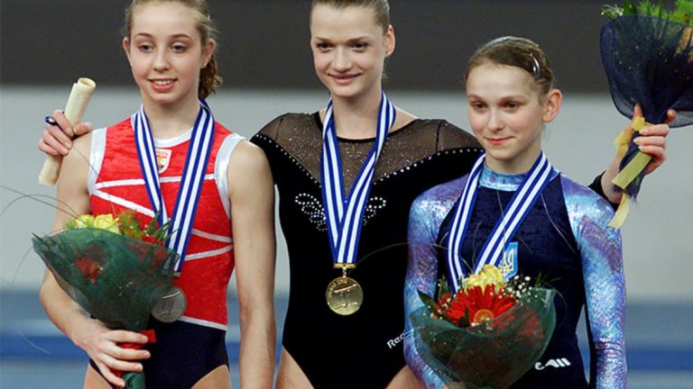 Верона ван де Льор (вляво) до шампионката Светлана Коркина