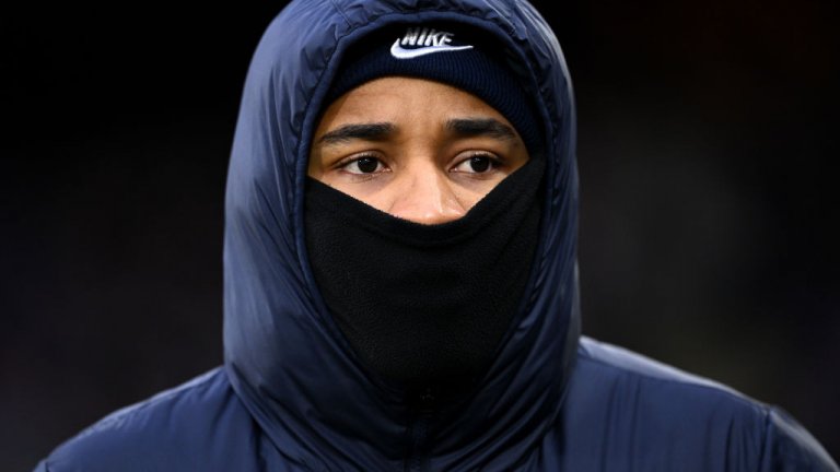 Футболист на Челси пристигна в Милано (видео)