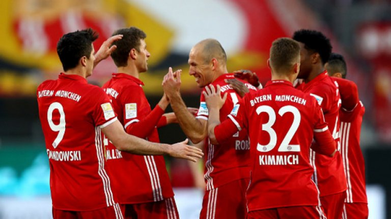 По-рано през деня вторият в класирането РБ Лайпциг не успя да победи Инглощад като домакин и така Байерн стана недостижим в класирането три кръга преди края