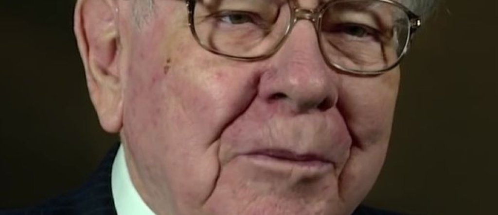 Warren_Buffett_at_the_2015_SelectUSA_Investment_Summit_(cropped)