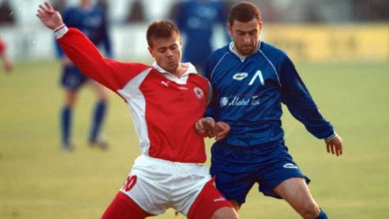 Двама от големите любимци на агитките в дербито - Методи Деянов и Александър Александров-Кривия, който вероятно отново ще излезе срещу ЦСКА