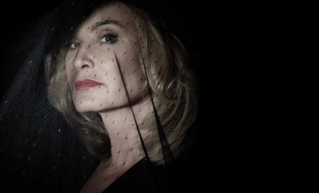 jessica-lange-as-fiona-goode