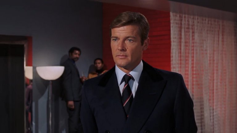 Почина сър Роджър Мур - един от легендарните 007