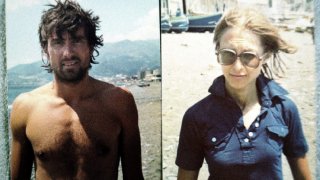 Те се срещат в края на 60-те години на Слънчев бряг...