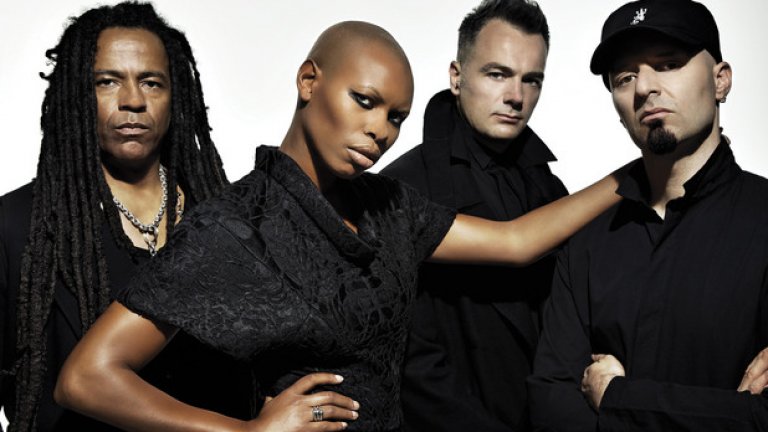 Дебора Ан Дайър, позната просто като Скин, предвожда британците от Skunk Anansie