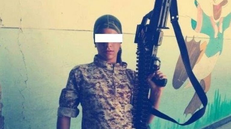 Ако прокуратурата не разполага с по-категорични доказателства, които да пази в ръкава си за делото, много трудно би убедила някого, че младежът действително е терорист