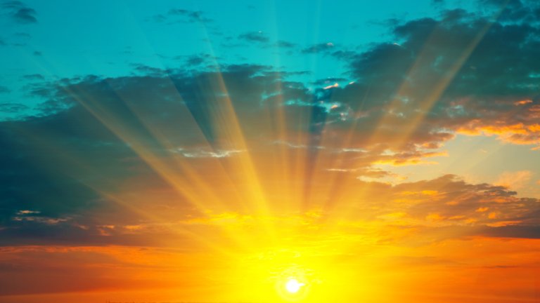 Валежите спират