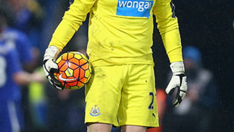 Роб Елиът (Ейре). В началото на сезона му помогна чужда травма - на Тим Крул в Нюкасъл. Роб пази на ниво и основателно се надяваше дори на титулярно място в състава на Ейре. Основният му конкурент Дарън Рандолф седи нап пейката н Уест Хем, Шей Гивън скоро ще навърши 40, а Киърън Уестууд и Стивън Хендерсън играят в Чемпиъншип. Всичко за Елиът се срина заради травма в коляното.